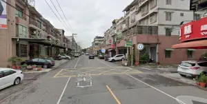 疑過路口未停讓!高雄老翁開車釀直行騎士撞上 一度無心跳搶救中