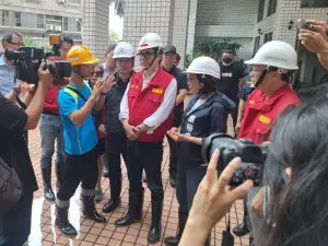 凱米颱風重創高雄！台電高雄區營業處搶修大樓地下室淹水停電
