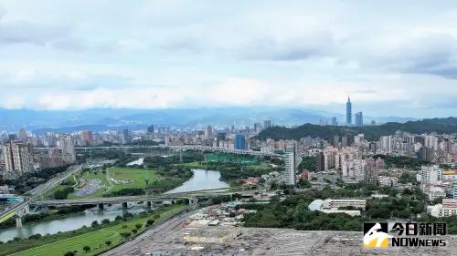房市,俯瞰,央北,新店,台北市。(圖/記者陳韋帆攝) ▲房市,俯瞰,央北,新店,台北市。(圖/記者陳韋帆攝)