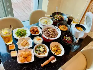 十盛小吳、紀卜心炎上成借鏡!阿緯年收10億開新品牌:態度很重要 ▲自創餐飲品牌「炒湘湘」,主打鮮辣帶勁的新潮下飯湘菜,道道新鮮現炒,鮮辣帶勁。(圖/記者葉政勳攝)