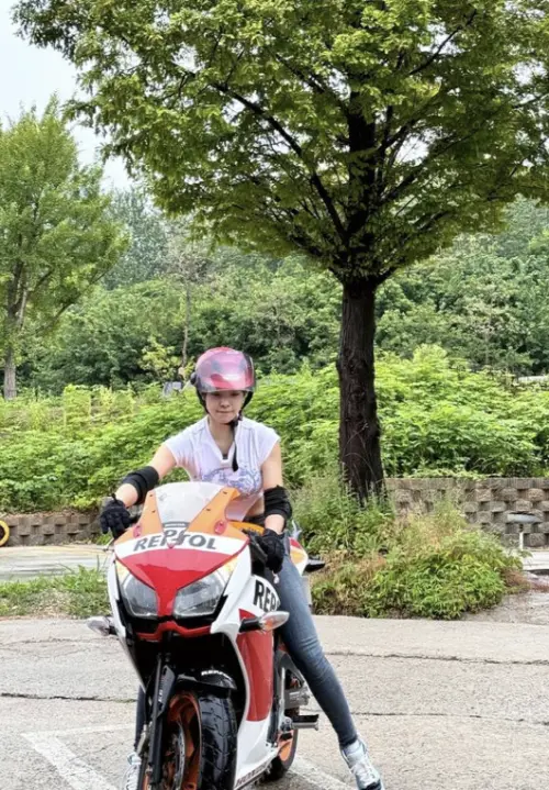 ▲李多慧台灣騎車上路「快2小時才吃到飯」 她興奮直呼:我係逮丸人。(圖/李多慧IG) ▲李多慧台灣騎車上路「快2小時才吃到飯」 她興奮直呼:我係逮丸人。(圖/李多慧IG)