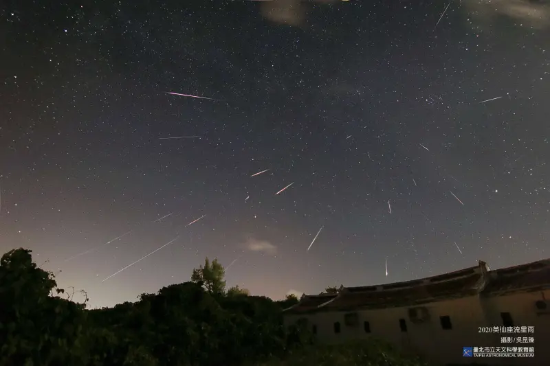 ▲年度三大流星雨之一的「英仙座流星雨」即將達極大期，近期流星數目也逐漸提升。（圖／台北市立天文館提供）