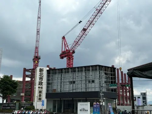 ▲立法院修法,不再強制65歲退休,全國商總榮譽理事長賴正鎰公開高齡購屋5大趨勢。(圖/記者徐銘穗攝) ▲立法院修法,不再強制65歲退休,全國商總榮譽理事長賴正鎰公開高齡購屋5大趨勢。(圖/記者徐銘穗攝)