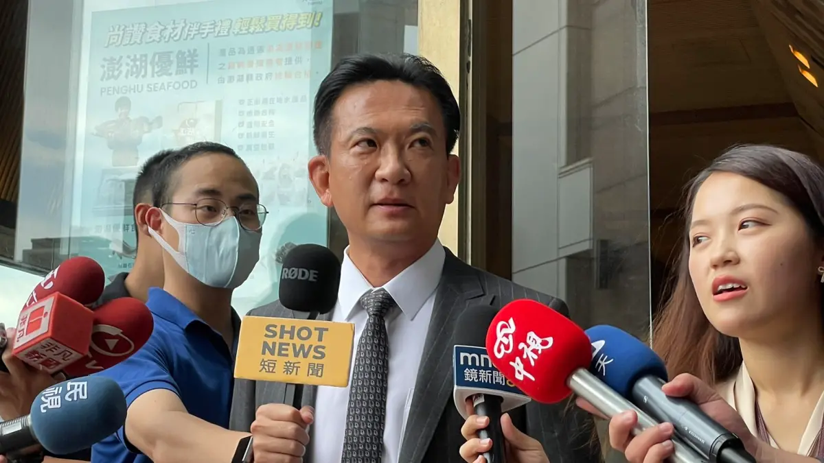 ▲民進黨立委林俊憲怒轟，「國民黨不要以為再幾天就過年，這幾天縮起來避避風頭，過完年亂刪預算的事就會翻頁」。（圖／資料照片）