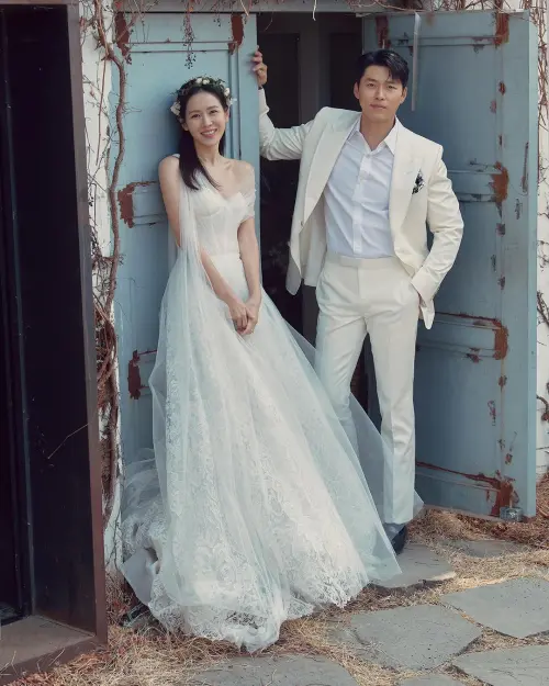 ▲玄彬跟孫藝真(左)2020年交往、2022年結婚,兒子目前1歲9個月大。(圖/孫藝真IG) ▲玄彬跟孫藝真(左)2020年交往、2022年結婚,兒子目前1歲9個月大。(圖/孫藝真IG)