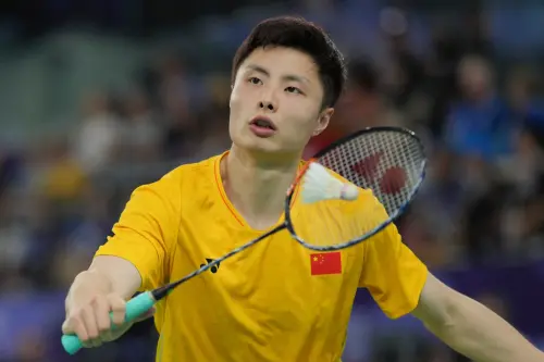 中國大陸的2名選手石宇奇、李詩灃先後被淘汰,這一屆該國沒有人任何一名男單球員進入到4強,也是他們20年來首次沒有機會爭奪獎牌,創下自2004年雅典奧運以來的最差成績。 ▲中國大陸的2名選手石宇奇、李詩灃先後被淘汰,這一屆該國沒有人任何一名男單球員進入到4強,也是他們20年來首次沒有機會爭奪獎牌,創下自2004年雅典奧運以來的最差成績。(圖/美聯社/達志影像)