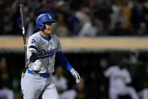 影／大谷翔平第33轟出爐！超狂甩棒「3分砲」　道奇5:6不敵運動家
