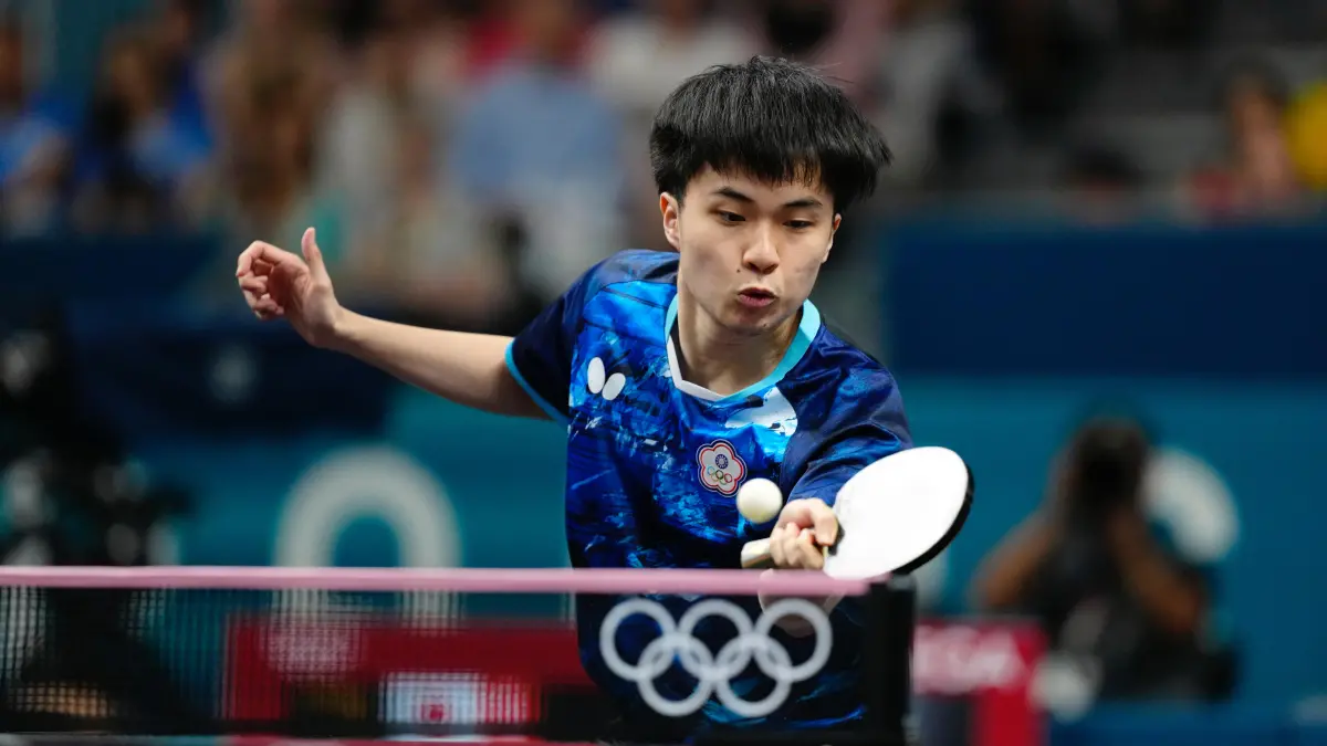 ▲WTT法蘭克福冠軍賽男單4強戰，我國「沉默殺手」林昀儒與中國大陸林詩棟遭遇，經過4局激戰，最終以0：4遭到對手橫掃，無緣衛冕男單冠軍。（圖／美聯社／達志影像）