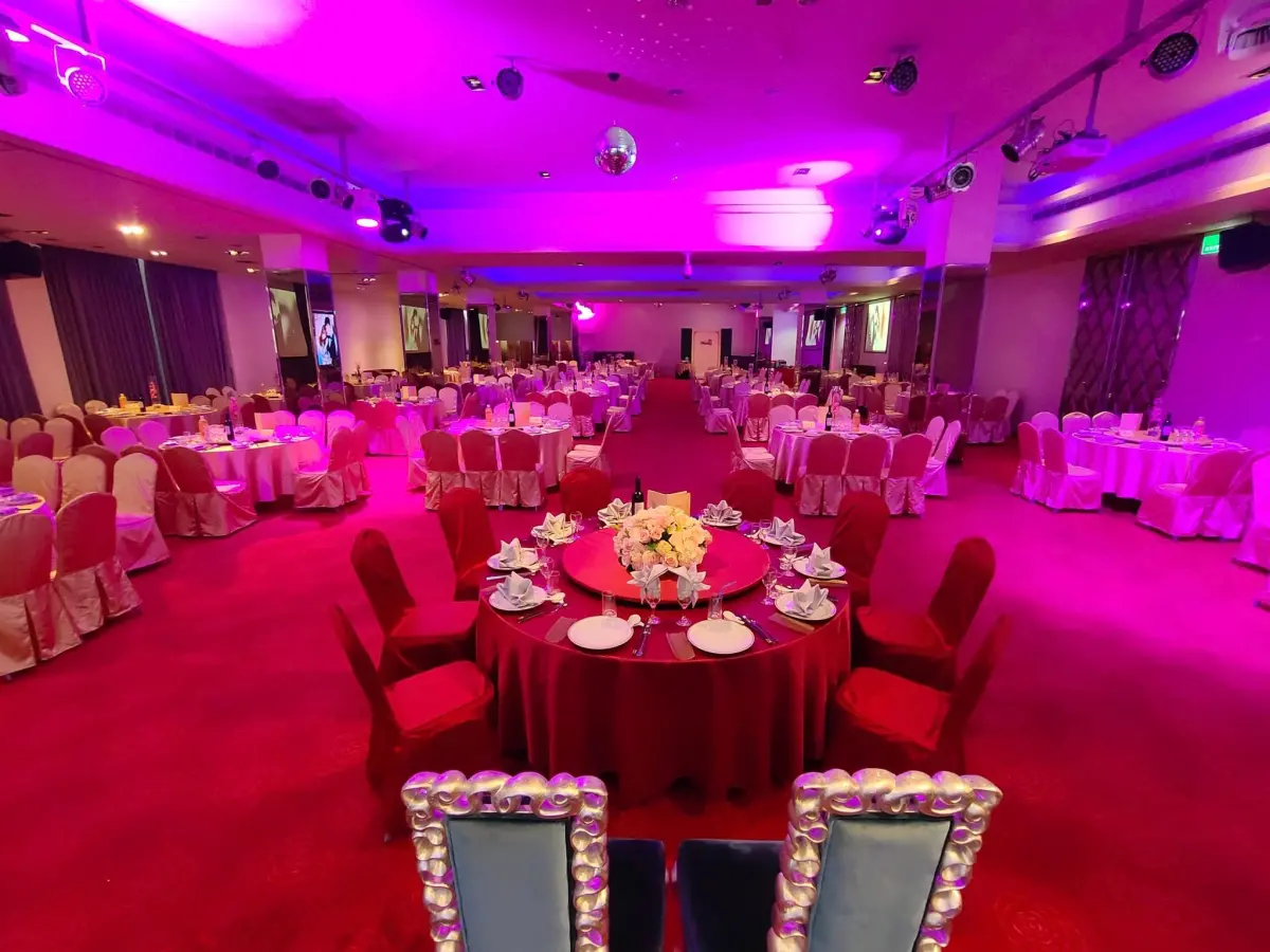 ▲台中大雅區知名「濃閣維多莉亞婚宴會館」驚傳無預警倒閉，落跑老闆道歉文曝光，還要員工幫他善後擦屁股。（圖／翻攝濃閣維多利亞婚宴會）