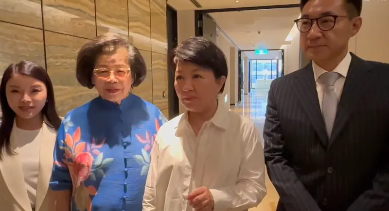 ▲盧秀燕維持一貫態度，受訪時避談選舉。（圖／翻攝畫面，2024.08.08）