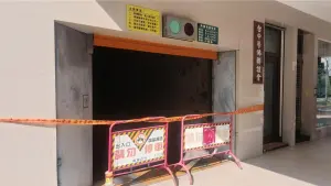 嚇死人!台中機械停車格故障墜落 40歲男駕駛一度受困地下室