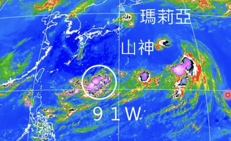 ▲目前在西北太平洋上，共有「瑪莉亞颱風」、「山神颱風」，以及「91W熱帶擾動」發展，「安比颱風」最快明天生成。（圖／賈新興YouTube）