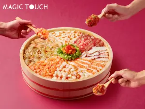 ▲仔細看MAGiC TOUCH「巨無霸豪華海景丼」有夠澎湃，價值2988元。（圖／爭鮮餐飲提供）