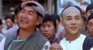 ▲元奎(左)生前與李連杰一起開公司,在香港與美國好萊塢都合作過多部電影。(圖/微博) ▲元奎(左)生前與李連杰一起開公司,在香港與美國好萊塢都合作過多部電影。(圖/微博)