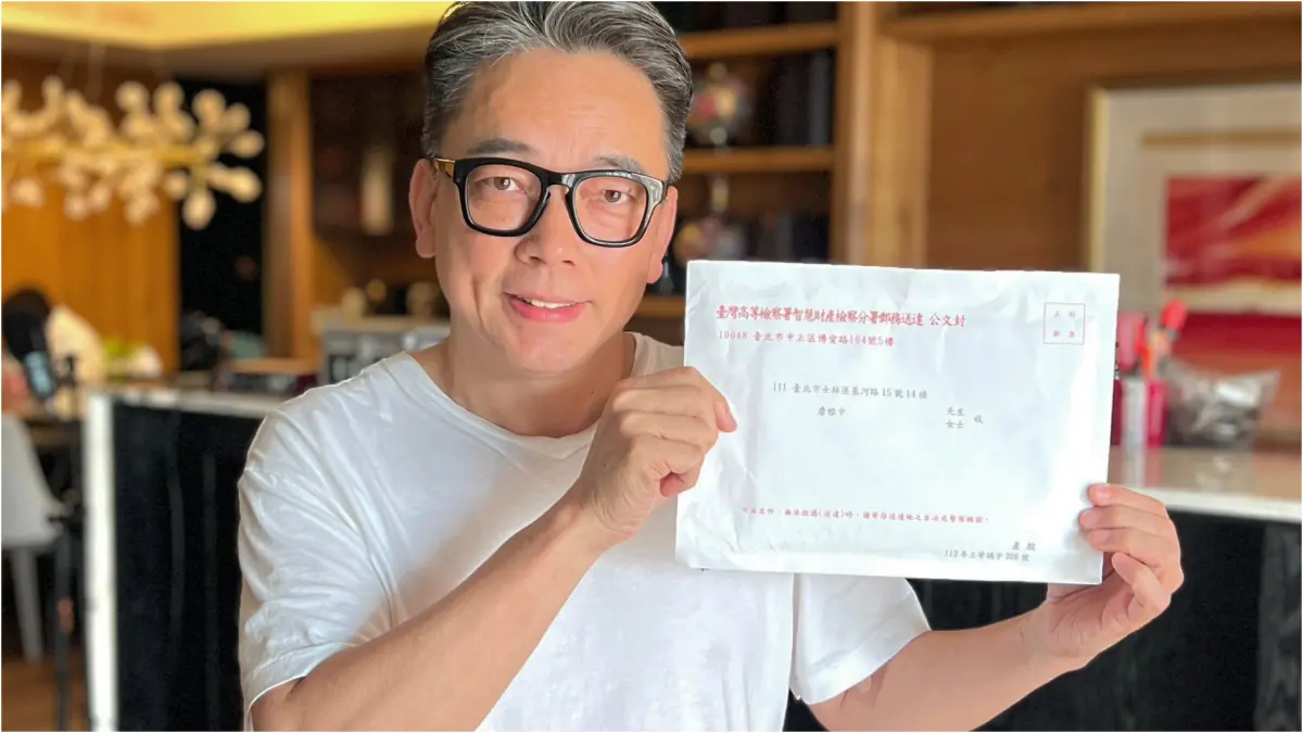 ▲726大罷免就在本週六，知名命理師詹惟中針對此議題發聲，強烈喊話「0726一定要去投票」，表態「歡喜做甘願受」的人生哲學，無論立場為何，選擇自己所愛，才會選擇去接受。（圖／經紀人提供）