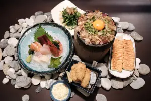 ▲米崙丼飯屋可嚐到丼飯、生魚片、炸物等日式料理。（圖／雲品國際提供）