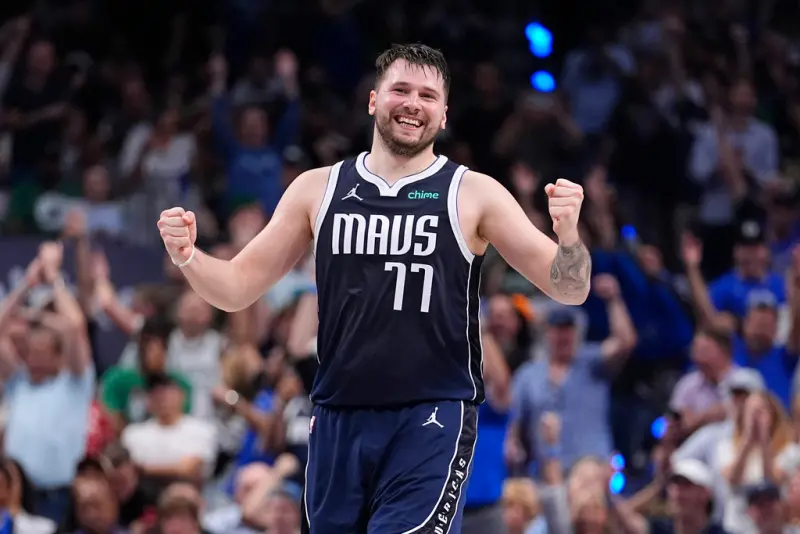 ▲達拉斯獨行俠球星Luka Doncic，來自歐洲的斯洛維尼亞，近4年在NBA砍下9103分，高局全聯盟第一，今年賽季也帶領球隊闖入NBA總冠軍賽。（圖／美聯社／達志影像）