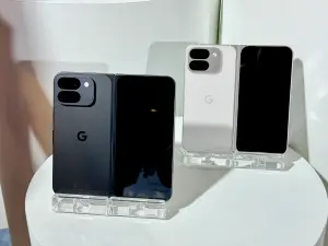 ▲Google摺疊機 Pixel 9 Pro Fold。（圖／記者周淑萍攝）