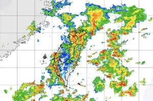 國家警報連發！高雄等9縣市「大雷雨警戒」　台灣上空全是對流
