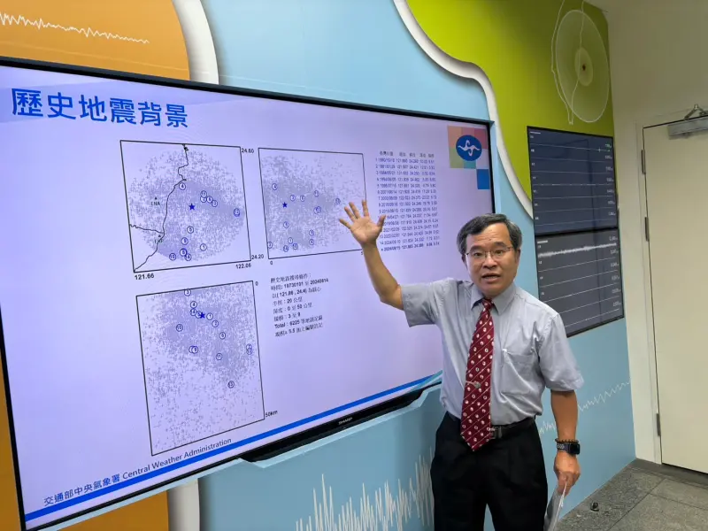 ▲中央氣象署地震測報中心主任吳健富表示，今天地震後續會發生更大主震的「機率較低」。（圖／記者張志浩攝）