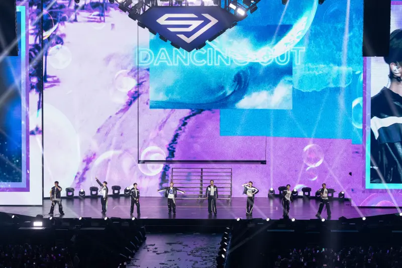 ▲SUPER JUNIOR這次帶來完整唱跳版的《SPY》、《Opera》,歌迷超開心。(圖/讀者提供)