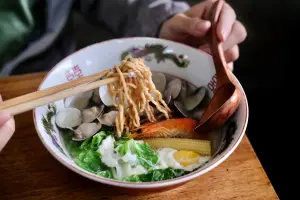 今日必吃/不只一蘭!鍋燒麵店也可選軟硬度 高品質米其林也認證