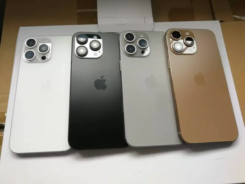 ▲iPhone 16系列新機將在9月10日正式發表，全球果粉引頸期盼，但明明都還沒看到實體機的模樣，網路上卻已經有大量 iPhone 16手機殼在販售。（圖／翻攝X@Sonny Dickson）