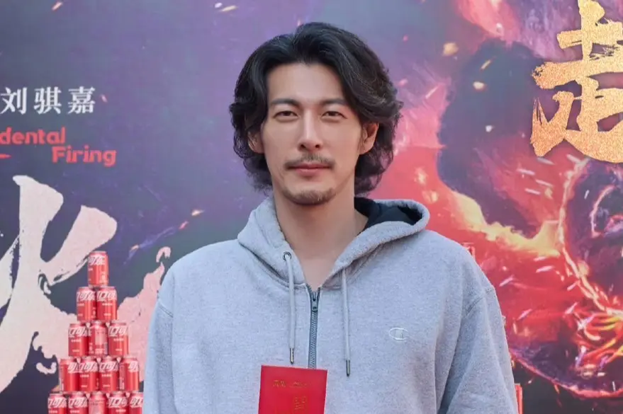 ▲郭鑫靠節目《康熙來了》在台灣爆紅，卻搬到中國發展演藝事業，6年後他才首次跟大家分享自己離開台灣的原因。（圖／郭晉東微博）