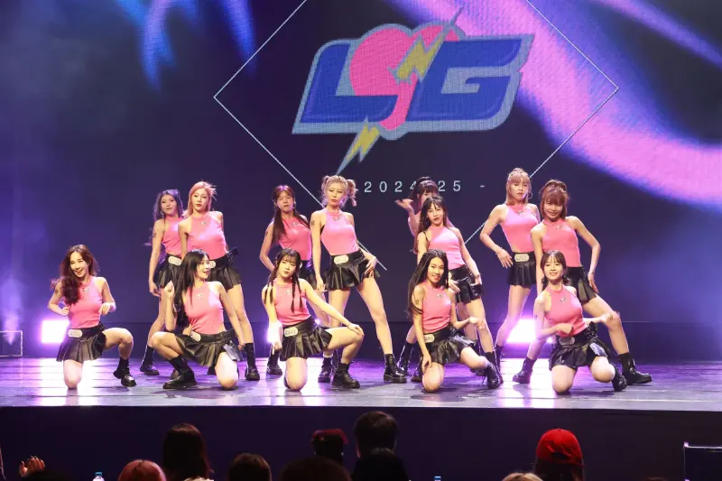 ▲電豹女現場熱舞。(圖/記者吳翊緁攝影)