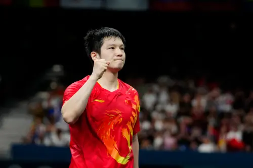 桌球/樊振東氣太猛了!一復出就奪6連勝 3:2逆轉世界球王林詩棟