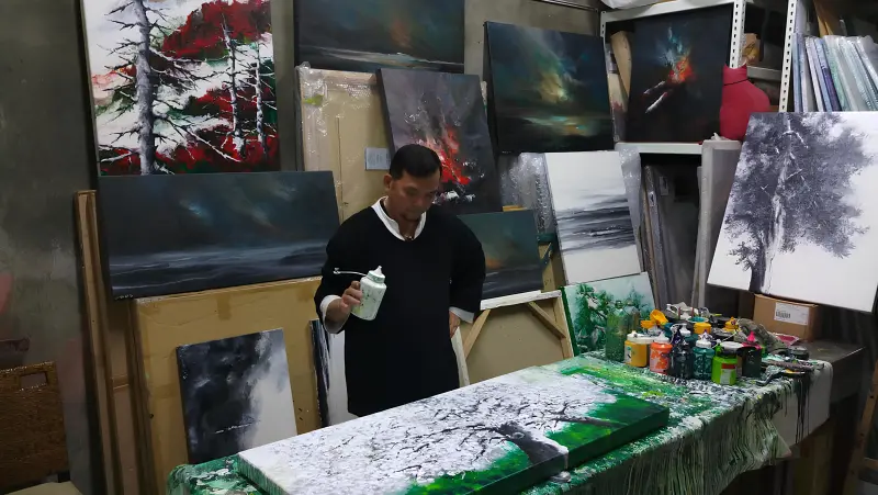 ▲著名藝術家陳炳臣將於8月21日至9月2日，假文化大學推廣教育部大夏藝廊舉辦個展。 以「心象詩意」為題，呈現陳炳臣藝術家獨特的創作風格。（圖／大夏藝廊提供）