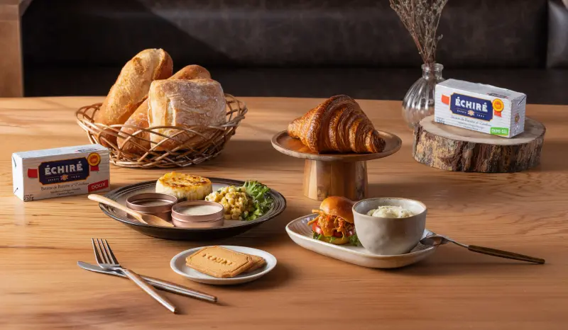 ▲「森夜Bread & Coffee」亦將每日提供限量麵包,可搭配西芹牛肉洋芋泥、雞肝醬與抹醬。(圖/森夜Bread & Coffee提供)