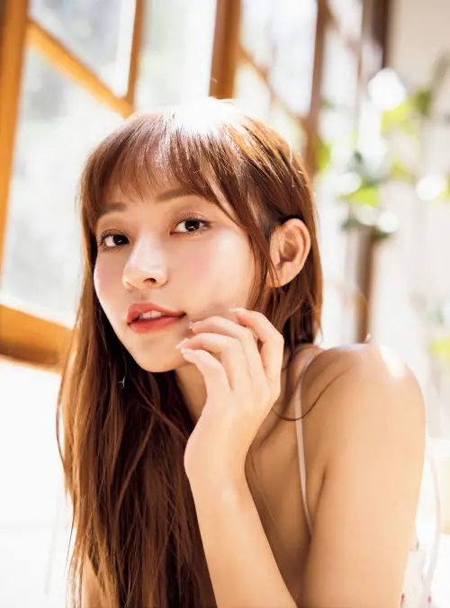 ▲林襄27歲生日當天將推出最新寫真集《襄水》。(圖/莉奈文創提供) ▲林襄27歲生日當天將推出最新寫真集《襄水》。(圖/莉奈文創提供)