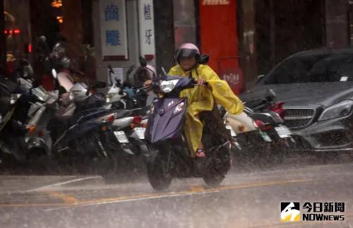 大雷雨！嘉義機場16:20起暫停地面作業　澎湖也有航班受影響延誤
