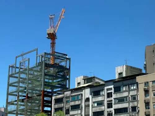 央行打炒房!10月全台建照仍爆增3成、新北衝83% 專家四字解讀