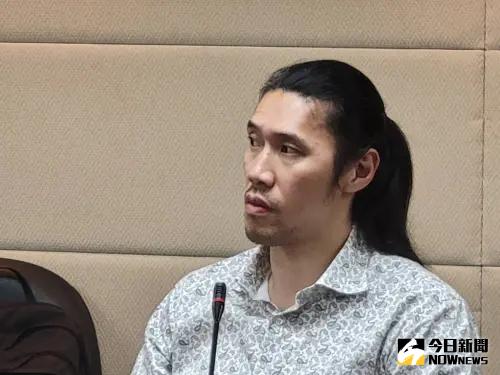 ▲關於以比照職棒設立「球員防賭基金信託」來防範運動賽事簽賭、打假球，建構防賭法制機制是否可行方面？中華籃協副秘書長張承中和台北市職業籃球員職業工會理事長曾文鼎都認為這件事不容易，可能需要外界一些幫助，或是在一些方面做出調整，才會比較好推動。（圖／記者黃建霖攝）