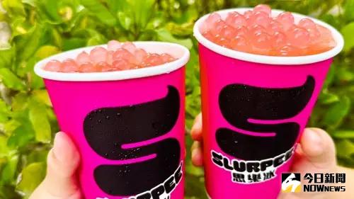 ▲7-11自9月4日起推出新口味「水蜜桃風味思樂冰」,可加購「拉拉山水蜜桃爆爆珠」。(圖/業者提供) ▲7-11自9月4日起推出新口味「水蜜桃風味思樂冰」,可加購「拉拉山水蜜桃爆爆珠」。(圖/業者提供)