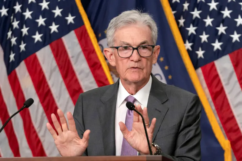 ▲美國聯準會（Fed）主席鮑爾（Jerome Powell）23日於傑克森霍爾（Jackson Hole）的全球央行年會上發表演說，鮑爾提到「調整政策的時候到了」，激勵美股23日早盤各主要指數齊聲上漲。資料照。（圖／美聯社／達志影像）