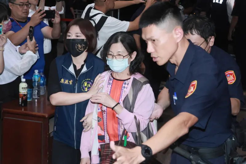▲台北市前副市長彭振聲的太太謝夏蕎在2024年8月曾以證人身分接受檢察官訊問。(圖/嚴俊強攝,2024.08.30)