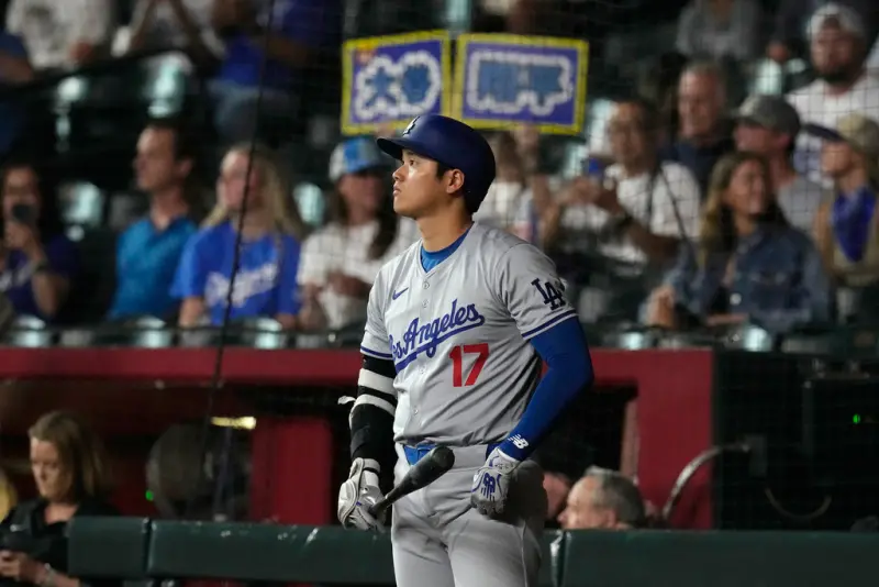 ▲大谷翔平本季完成「43轟43盜」，也是MLB史上第一位達此成就的球員。在他擊出全壘打的瞬間，不少人感性地直呼「見證歷史」。（圖／美聯社／達志影像）