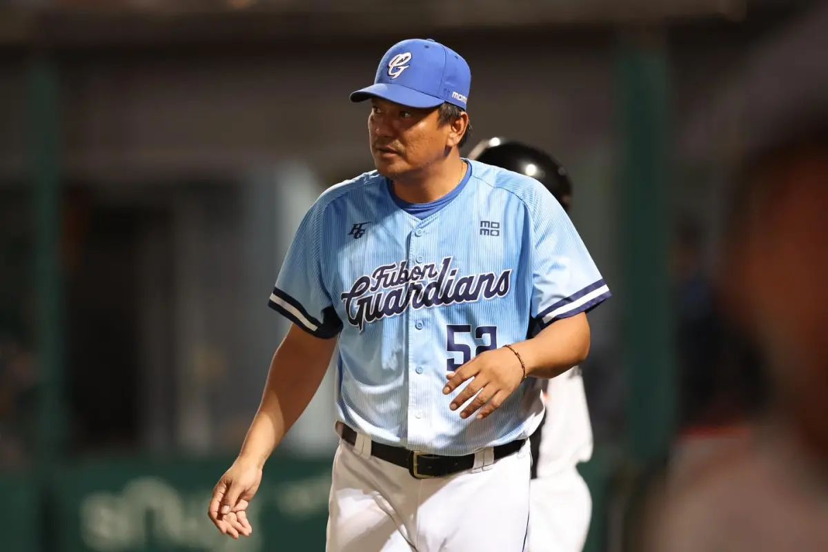 ▲過去4支曾經單月累積16敗的球隊，最終都成為了全年度戰績爐主，而目前富邦悍將的全年度戰績為42勝53敗，距離最後一位的台鋼雄鷹，還保有5場勝差，仍有望逃脫「爐主魔咒」。（圖／富邦悍將提供）