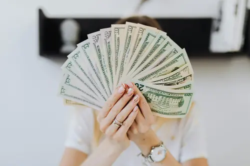 ▲巨蟹座在芒種後將迎來溝通無障礙的黃金期，建議可以大膽提出加薪訴求或是提高商品報價，豐厚的入帳絕對會讓你笑得合不攏嘴。（示意圖／取自Pexels）