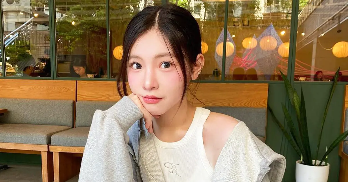 ▲李㼈女兒李紫嫣昨（3）日在IG分享師大開學生活，影片曝光後瞬間引發粉絲熱議，直呼：「太美了」、「羨慕有這麼漂亮的同學。」（圖／李紫嫣IG）