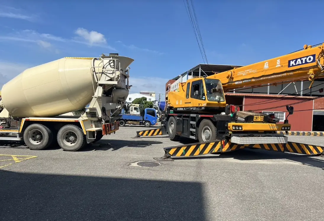 台南麻豆監理站車禍！女代辦員遭輾斃 身分竟是「靜姐廚房」網紅