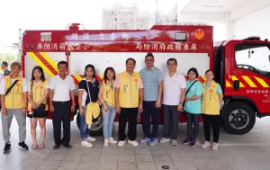 東港聞人鄭春忠捐水箱消防車 助屏東救災效能