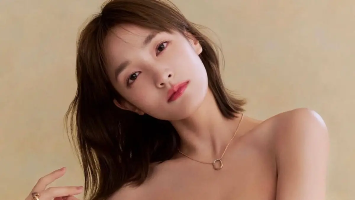 ▲女演員王淨今（13）日傳出捲入「安和財神廟（台北朝熹宮）」邪教斂財一事，主事「師姐」林翊綺誇口已內定王淨為電影主演，逼得正在休假的她無奈發聲澄清：「我們家甚至是基督徒！」（圖／王淨IG）