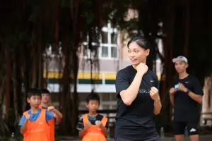 今年唯一！長榮航空校園深耕　觀光馬拉松幼苗計畫離島澎湖站登場
