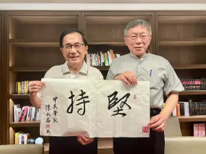 阿扁PO同框照「同為天涯淪落人」　沈富雄驚呆：是在害柯文哲
