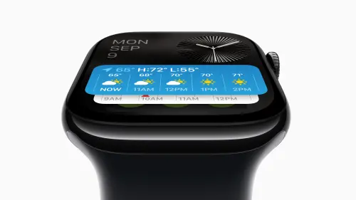 ▲Apple Watch S10的廣視角 OLED 螢幕，從特定角度觀看時，螢幕亮度比上一代高出 40%。（圖／翻攝官網）