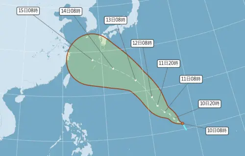 ▲今天凌晨，台灣東南方有「熱帶性低氣壓」生成，最快明天增強為颱風「貝碧佳」。（圖／中央氣象署）